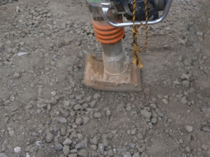 �����϶�